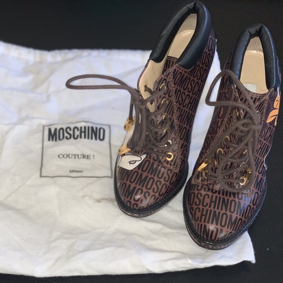 moschino booties